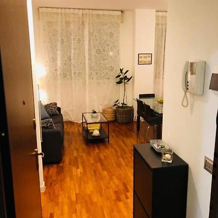 Portavenezia49 - Appartamento Milano Porta Venezia Con Jacuzzi Eksteriør bilde